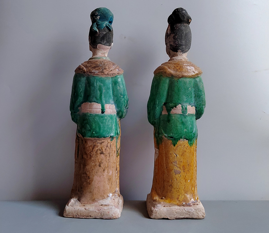 古玩陶瓷明代三彩仕女俑一對拍賣，當前價格152元