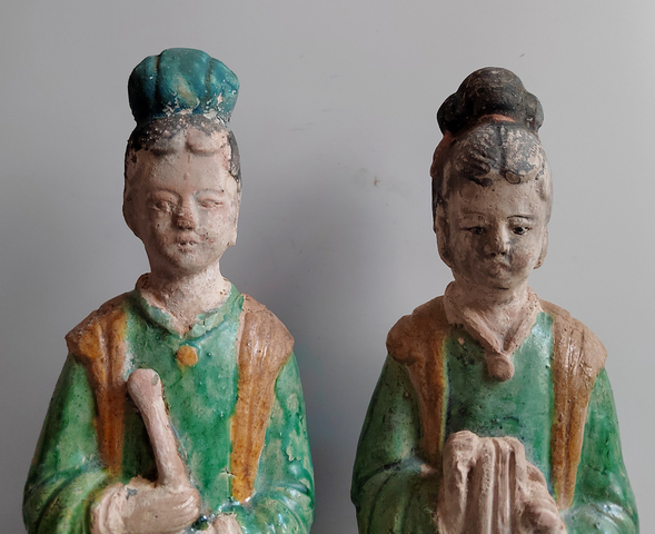 古玩陶瓷明代三彩仕女俑一對拍賣，當前價格152元