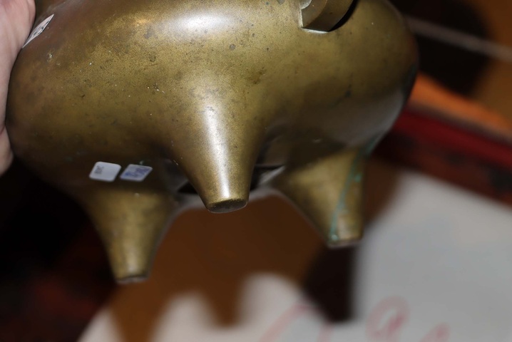 古玩銅器爐子真品鑒賞圖