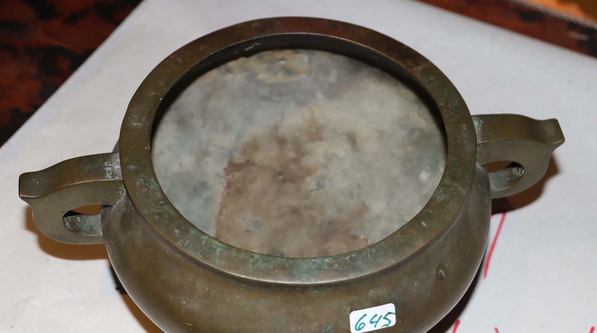 古玩銅器爐子真品鑒賞圖
