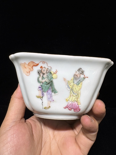 古玩陶瓷民國 粉彩八仙紋四方倭角碗真品鑒賞圖