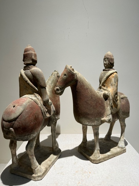 古玩陶瓷北魏·重甲騎兵拍賣，當前價格30000元