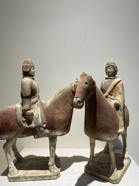 古玩陶瓷北魏·重甲騎兵拍賣，當前價格30000元