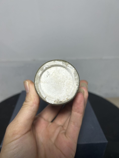 古玩陶瓷龍泉青瓷吉字瓶真品鑒賞圖