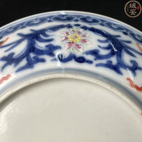 古玩陶瓷青花加彩花卉紋臥盤真品鑒賞圖