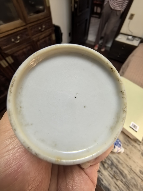 古玩陶瓷乾隆·青花山水人物紋筆筒 真品鑒賞圖