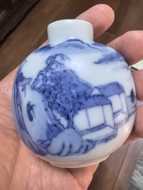 古玩陶瓷清晚·青花人物故事紋鼻煙壺 真品鑒賞圖