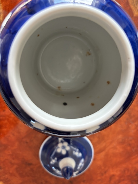 古玩陶瓷青花冰梅圖蓋罐真品鑒賞圖