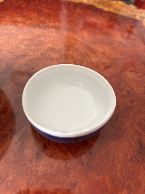 古玩陶瓷青花冰梅圖蓋罐真品鑒賞圖