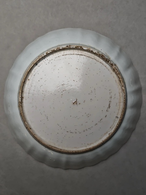 古玩陶瓷花鳥紋青花盤真品鑒賞圖