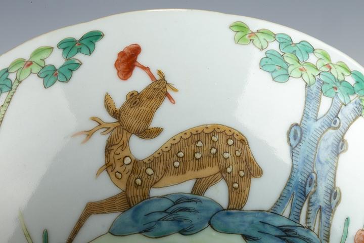 古玩陶瓷清同治·粉彩鶴鹿同春紋花口碗拍賣，當前價格1164元