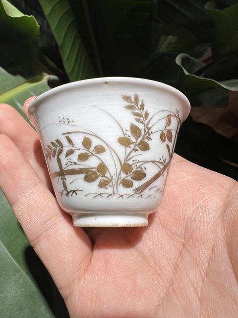 古玩陶瓷描金蟲草花卉紋杯真品鑒賞圖