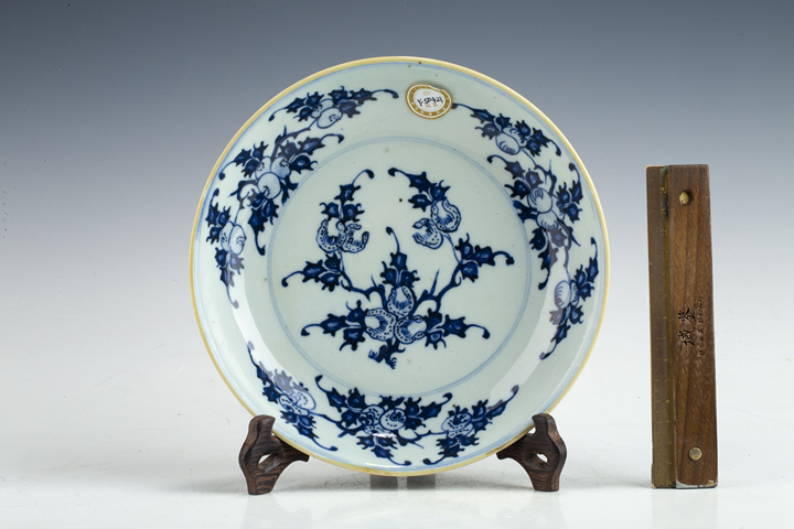 古玩陶瓷清雍正·青花三多紋盤拍賣，當前價格964元