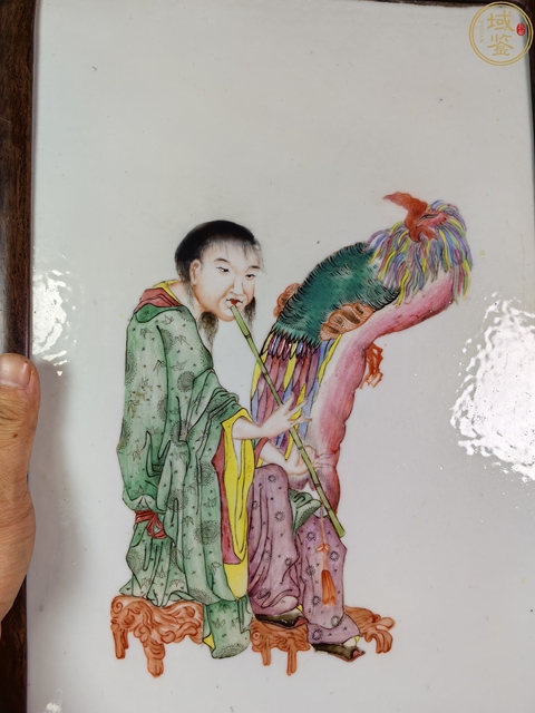 古玩陶瓷粉彩吹簫引鳳圖瓷板真品鑒賞圖
