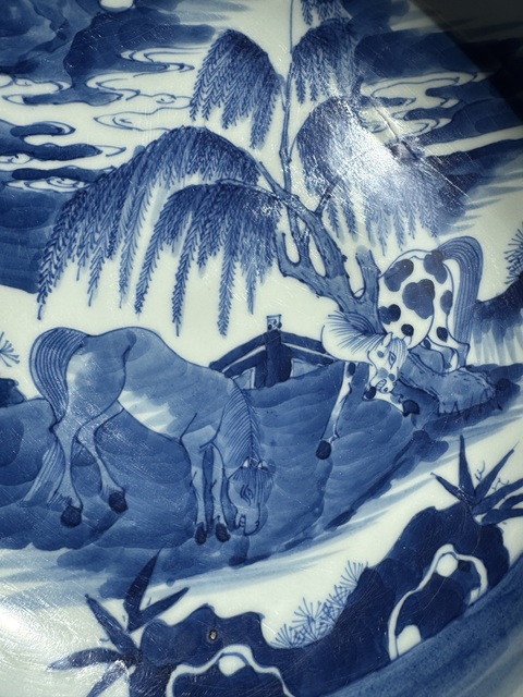 古玩陶瓷青花柳下雙駿盤真品鑒賞圖