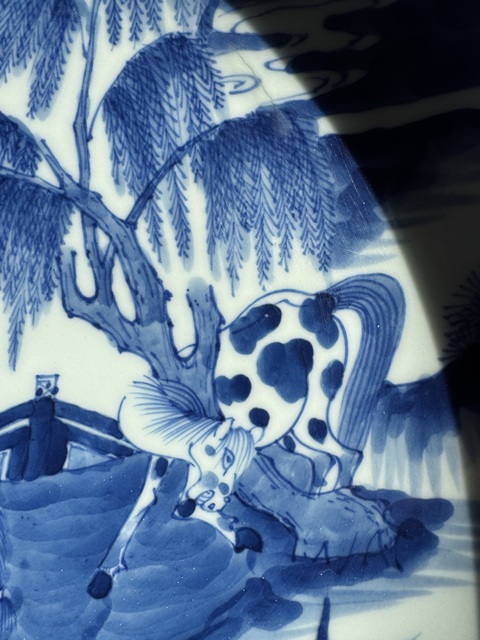 古玩陶瓷青花柳下雙駿盤真品鑒賞圖