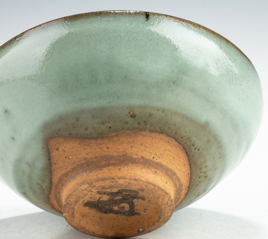 古玩陶瓷鈞窯天藍釉紫紅斑碗拍賣，當(dāng)前價格25000元