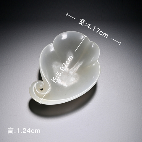 古玩玉器蘭花形筆舔真品鑒賞圖