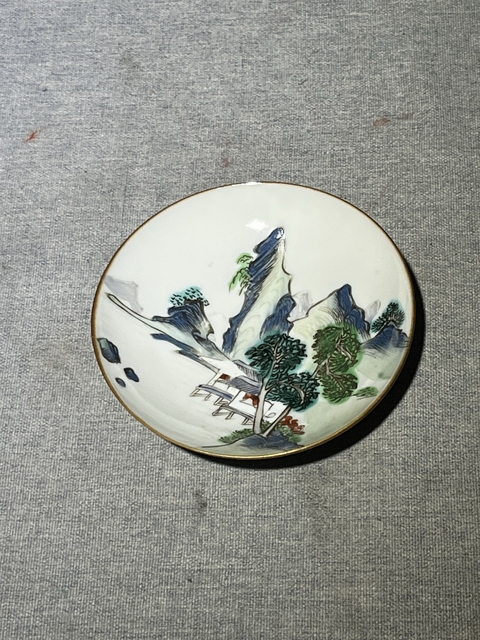 古玩陶瓷粉彩山水人物盤真品鑒賞圖