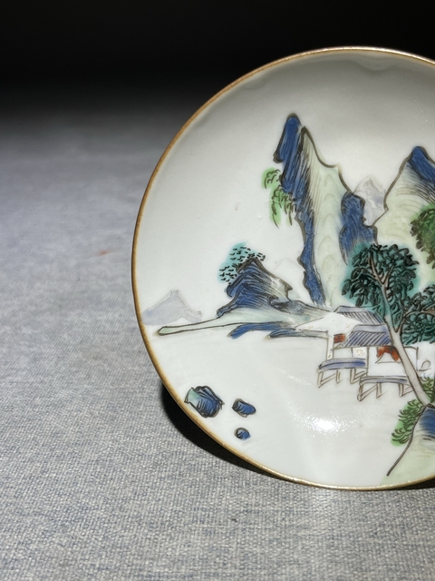 古玩陶瓷粉彩山水人物盤真品鑒賞圖