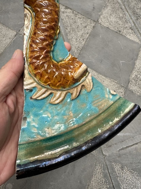 古玩陶瓷三彩堆塑龍紋瓷片真品鑒賞圖