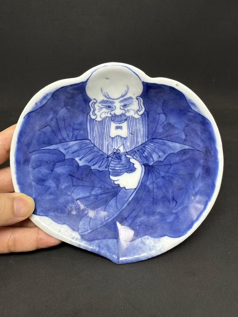 古玩陶瓷青花桃型壽星文房三足洗真品鑒賞圖