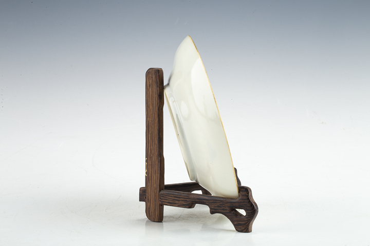 古玩陶瓷清咸豐·粉彩無雙譜人物詩文折腰盤拍賣，當(dāng)前價格1472元