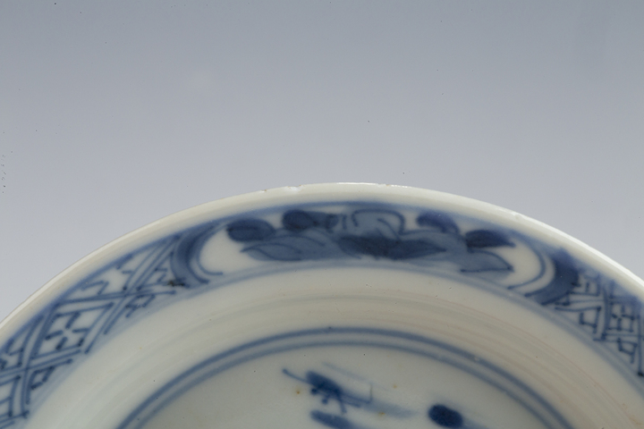 古玩陶瓷·青花三娘教子紋小盤
真品鑒賞圖