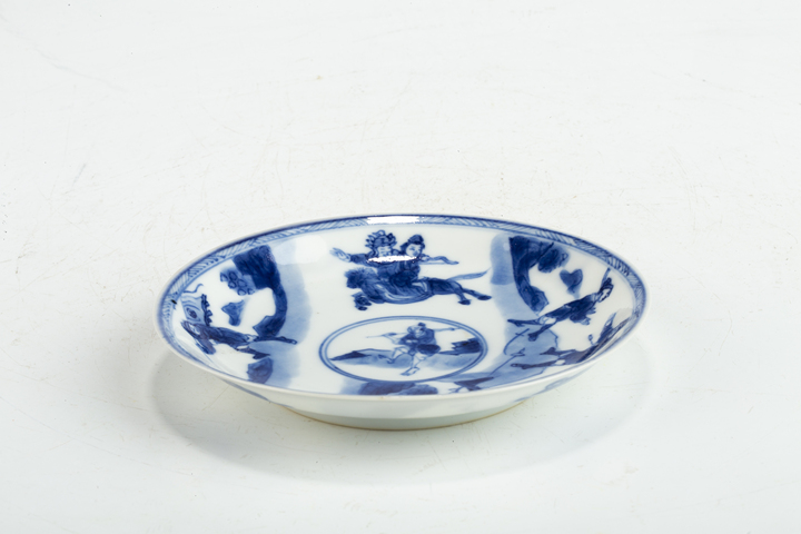 古玩陶瓷清康熙·青花人物故事紋小盤真品鑒賞圖