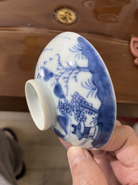古玩陶瓷青花蓋碗真品鑒賞圖