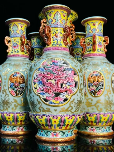 古玩陶瓷粉彩五連瓶真品鑒賞圖