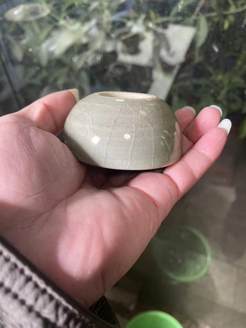 古玩陶瓷龍泉青瓷杯真品鑒賞圖