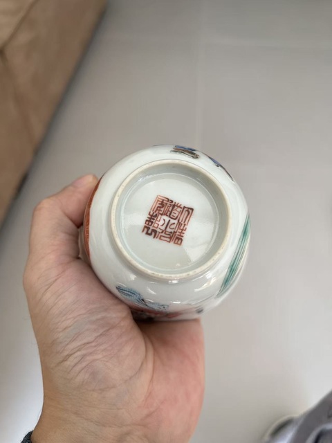 古玩陶瓷無雙譜粉彩蓋杯真品鑒賞圖