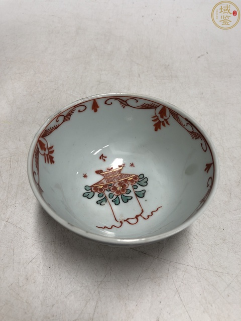 古玩陶瓷康熙·青花五彩開窗山水花籃紋杯拍賣，當前價格1388元