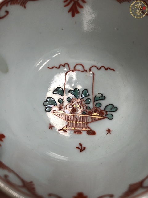 古玩陶瓷康熙·青花五彩開窗山水花籃紋杯拍賣，當前價格1388元