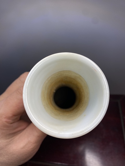 古玩陶瓷粉彩人物故事賞瓶真品鑒賞圖