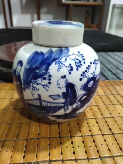 古玩陶瓷青花人物故事紋蓋罐真品鑒賞圖