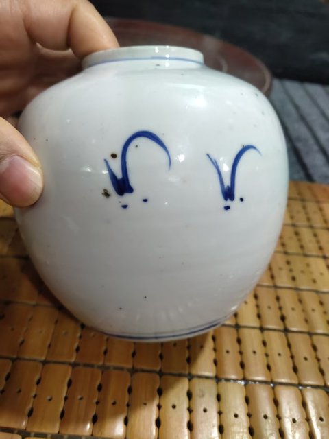 古玩陶瓷青花人物故事紋蓋罐真品鑒賞圖