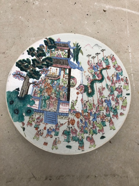 古玩陶瓷百子鬧春圖粉彩盤真品鑒賞圖