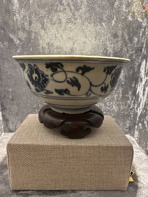 古玩陶瓷宣德青花碗真品鑒賞圖