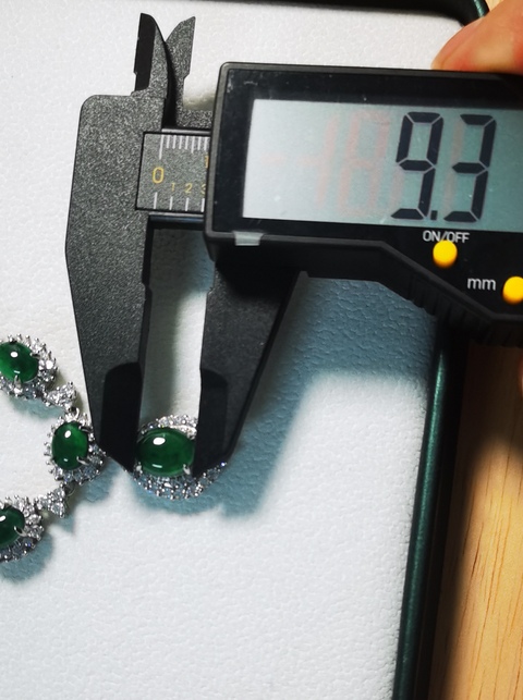 古玩玉器翡翠首飾真品鑒賞圖