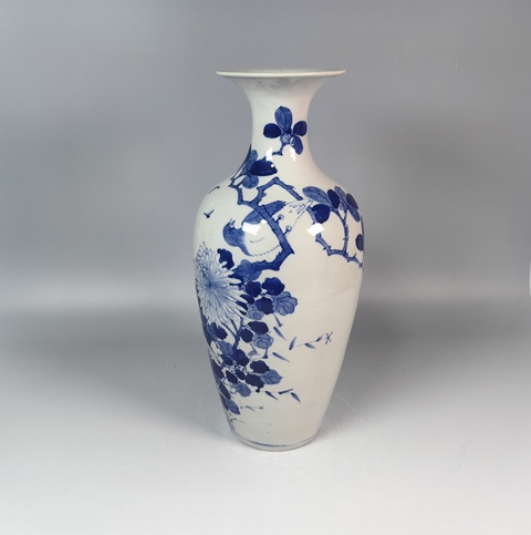 古玩陶瓷清中晚花卉翠鳥青花觀音瓶真品鑒賞圖