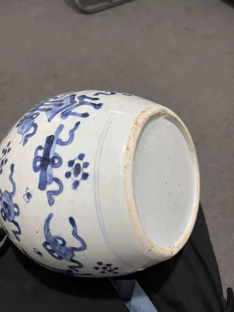 古玩陶瓷青花博古圖罐真品鑒賞圖