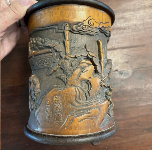 古玩雜項竹雕筆筒真品鑒賞圖