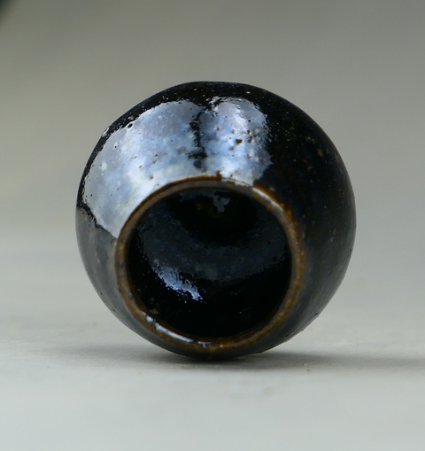 古玩陶瓷明末清初.黑釉油滴雞心罐（文房雅器）拍賣，當前價格0元