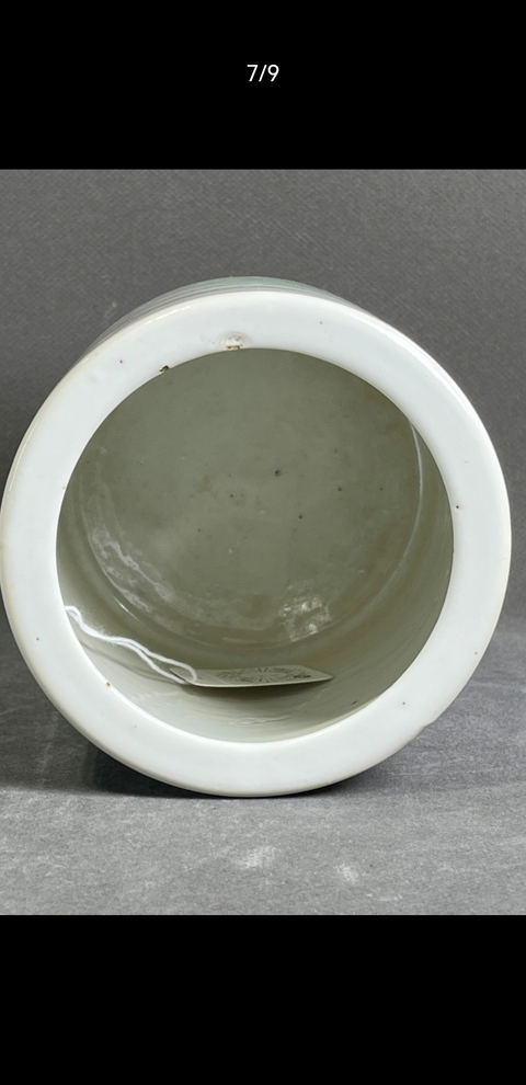 古玩陶瓷粉彩人物故事筆筒真品鑒賞圖