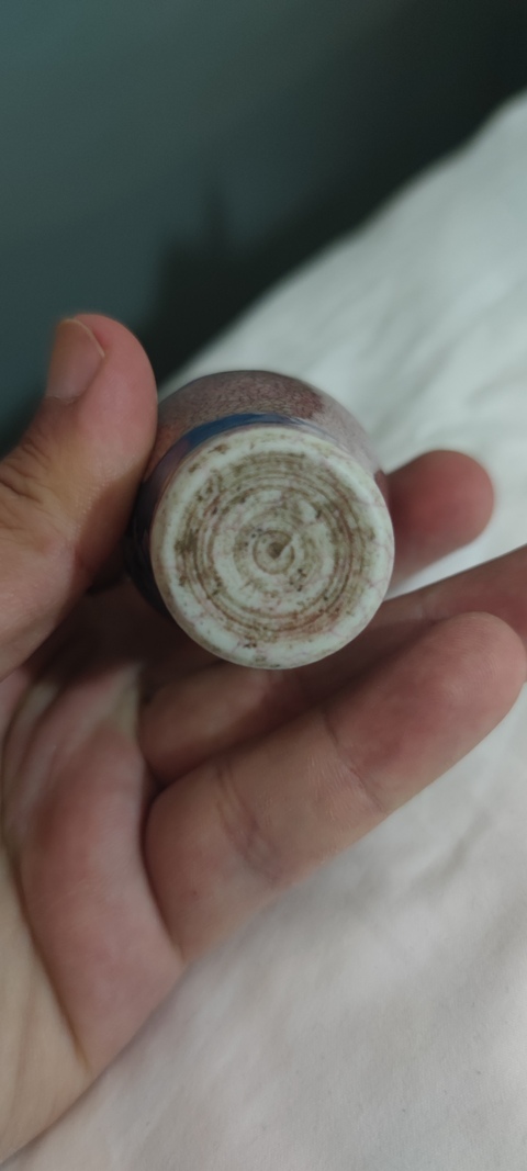 古玩陶瓷哥釉青花仕女人物鼻煙壺真品鑒賞圖