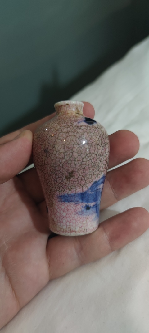 古玩陶瓷哥釉青花仕女人物鼻煙壺真品鑒賞圖