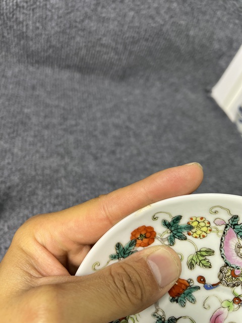 古玩陶瓷粉彩瓜蝶綿綿紋盤拍賣，當前價格666元