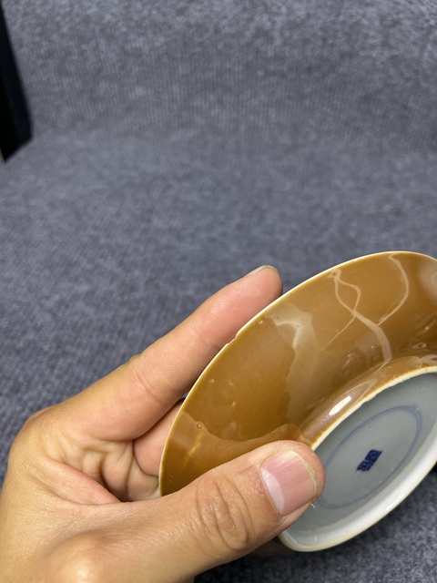 古玩陶瓷外紫金釉內青花斗雞盤拍賣，當前價格999元